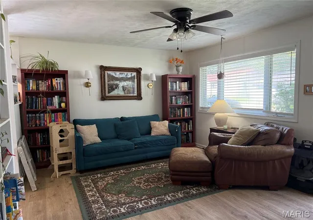 Photo 2 of Single family home for sale at 720 E Main St, Greenville, IL 62246 | MLS# MIS26047329 | Listing updated on 2026-09-14