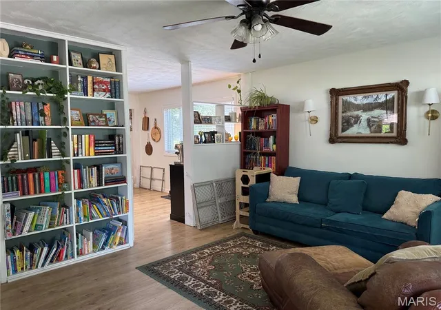 Photo 3 of Single family home for sale at 720 E Main St, Greenville, IL 62246 | MLS# MIS26047329 | Listing updated on 2026-09-14