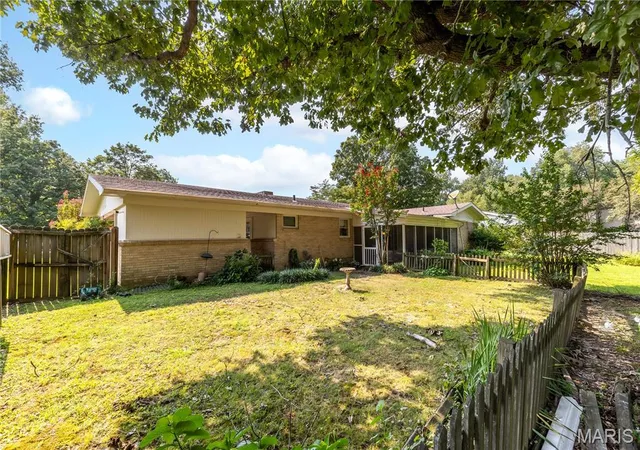 4th image of 920 Hawthorn Dr, Sikeston, MO 63801 | MLS# MIS26047382