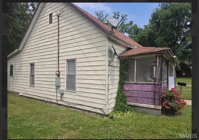 2nd image of 308 Cleveland St, Charleston, MO 63834 | MLS# MIS26047398
