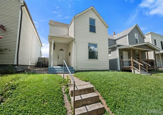 Photo 1 of Single family home for sale at 4625 Adkins Ave, St Louis, MO 63116 | MLS# MIS26047411 | Listing updated on 2026-08-31