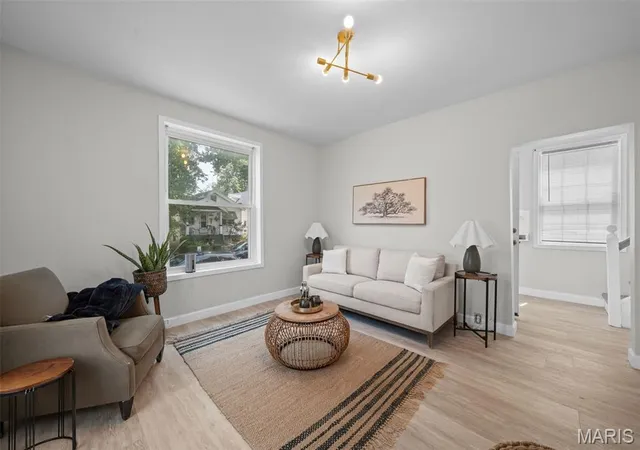 Photo 4 of Single family home for sale at 4625 Adkins Ave, St Louis, MO 63116 | MLS# MIS26047411 | Listing updated on 2026-08-31