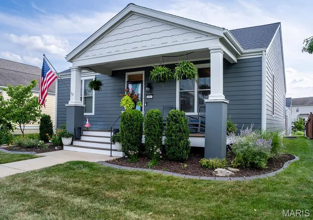 Photo 1 of Sale Pending at 3467 Wainwright St, Saint Charles, MO 63301 | MLS# MIS26047416 | Listing updated on 2026-09-05