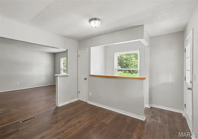 Photo 1 of Single family home for sale at 3110 Sabrina Ln, Florissant, MO 63031 | MLS# MIS26047448 | Listing updated on 2026-10-09