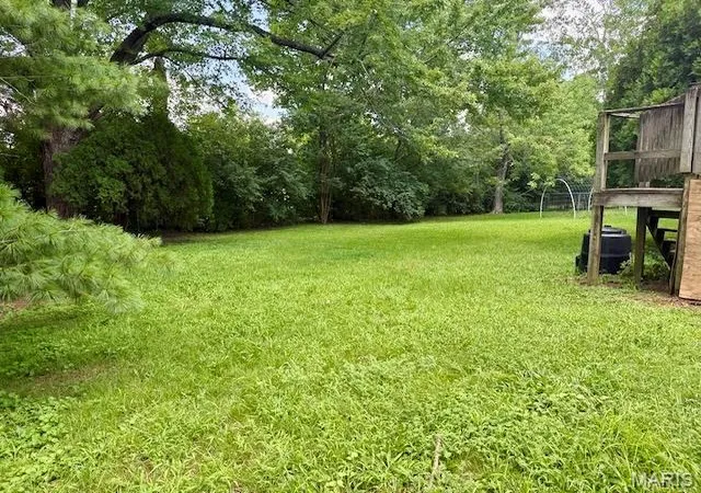 Photo 4 of Sale Pending at 2714 Luce St, Cape Girardeau, MO 63701 | MLS# MIS26047465 | Listing updated on 2026-09-02