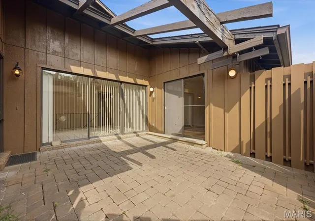 Photo 3 of Condo for sale at 504 Whitehall Ct, Belleville, IL 62223 | MLS# MIS26047473 | Listing updated on 2026-09-21