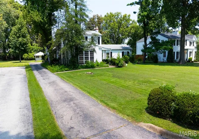 5th image of 5 Lindworth Dr, Saint Louis, MO 63124 | MLS# MIS26047492