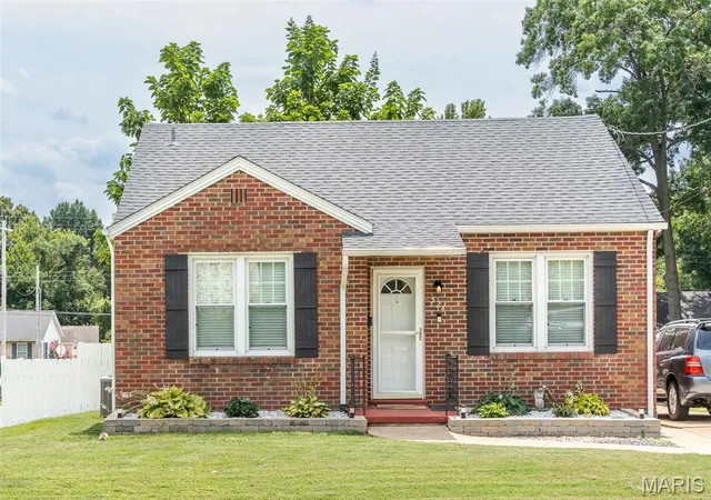 Photo 1 of Single family home for sale at 524 E 7th St, Washington, MO 63090 | MLS# MIS26047500 | Listing updated on 2026-09-28