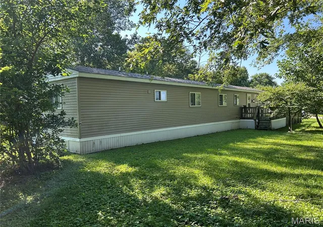 Photo 1 of Sale Pending at 455 E 2590 Ave, Ramsey, IL 62080 | MLS# MIS26047509 | Listing updated on 2026-10-14