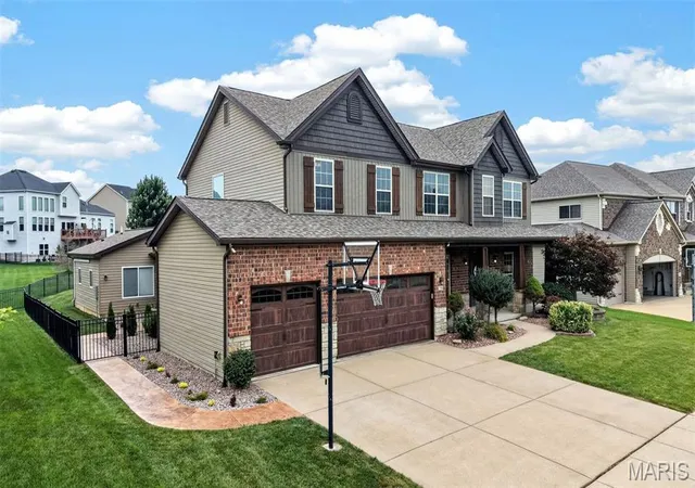 4th image of 236 Victoria Park Ave, Wentzville, MO 63385 | MLS# MIS26047518