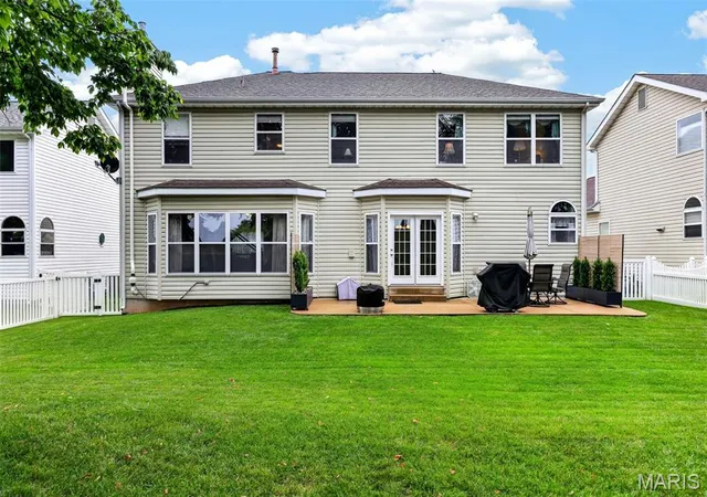 37th image of 1204 Arbor Bluff Cir, Ballwin, MO 63021 | MLS# MIS26047526
