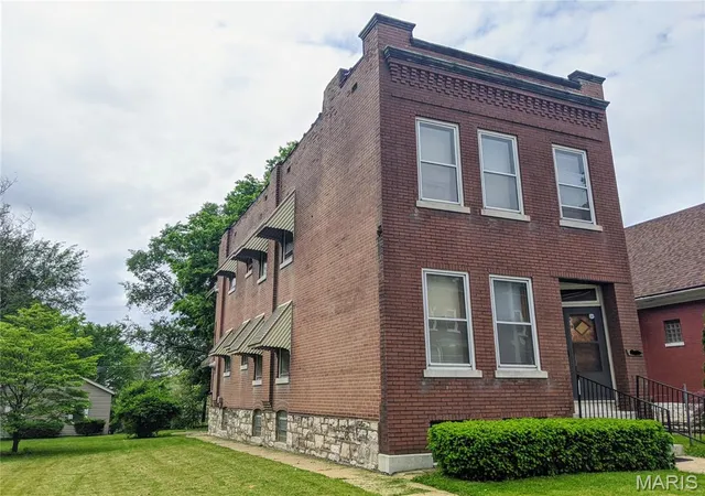 Multi family home for sale at 1036 Theobald St, Saint Louis, MO 63147 | MLS# MIS26047530