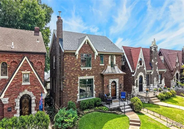 Photo 2 of Single family home for sale at 5204 Lindenwood Ave, St Louis, MO 63109 | MLS# MIS26047536 | Listing updated on 2026-09-07