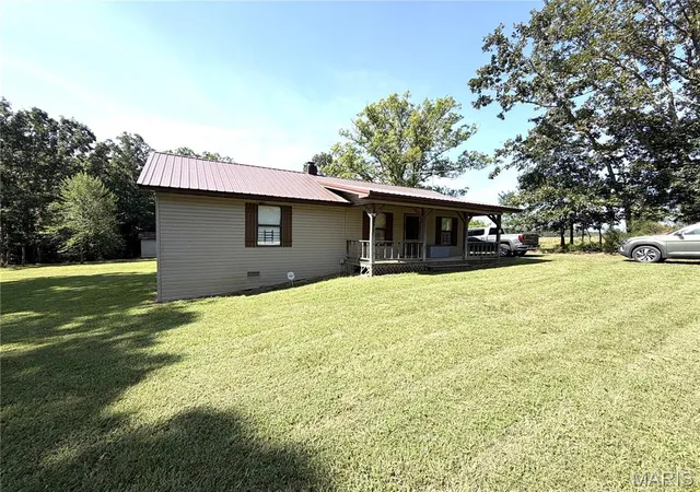 1st image of 5996 County Road 654, Birch Tree, MO 65438 | MLS# MIS26047545