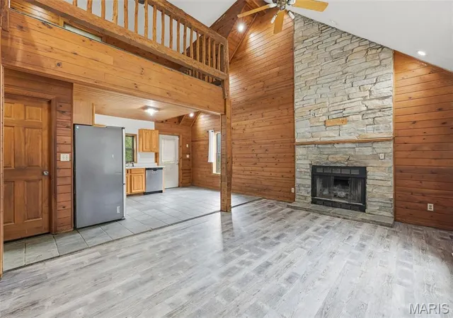 Photo 3 of Sale Pending at 3001 Rustic Wood Trl, Barnhart, MO 63012 | MLS# MIS26047550 | Listing updated on 2026-10-05
