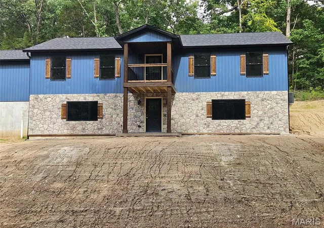 1st image of 100 S Lake Dr, Hillsboro, MO 63050 | MLS# MIS26047560