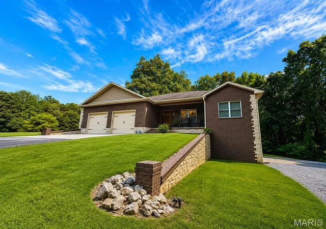 2nd image of 11254 Quail Hollow Cir, Dexter, MO 63841 | MLS# MIS26047580