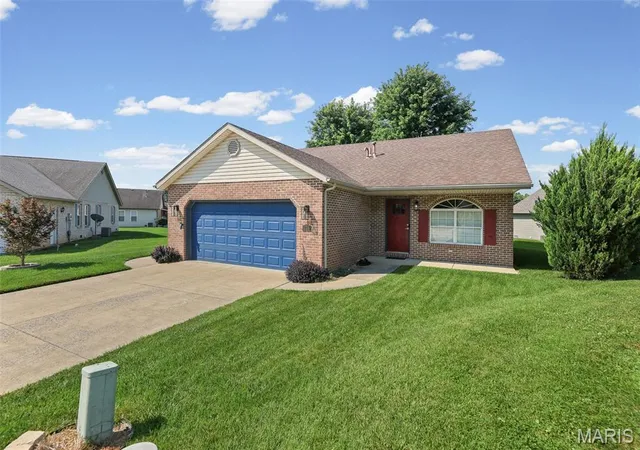 1st image of 335 Westline Ct, Belleville, IL 62221 | MLS# MIS26047584