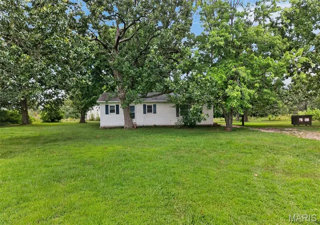 1st image of 25475 Richard Ln, Waynesville, MO 65583 | MLS# MIS26047588