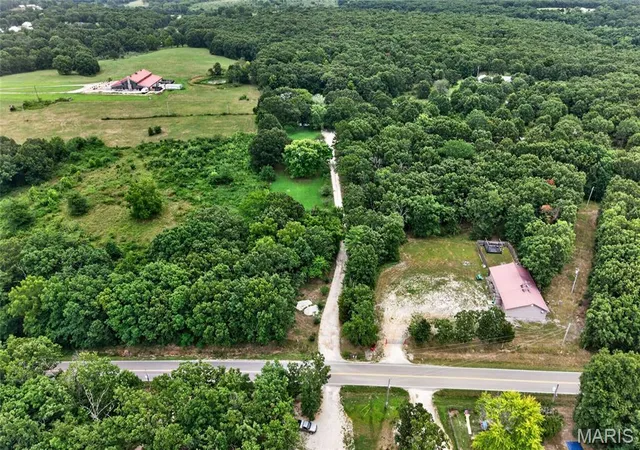 43rd image of 25475 Richard Ln, Waynesville, MO 65583 | MLS# MIS26047588