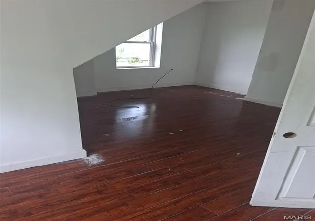 Photo 4 of Sale Pending at 5161 Maple Ave, Saint Louis, MO 63113 | MLS# MIS26047609 | Listing updated on 2026-08-17