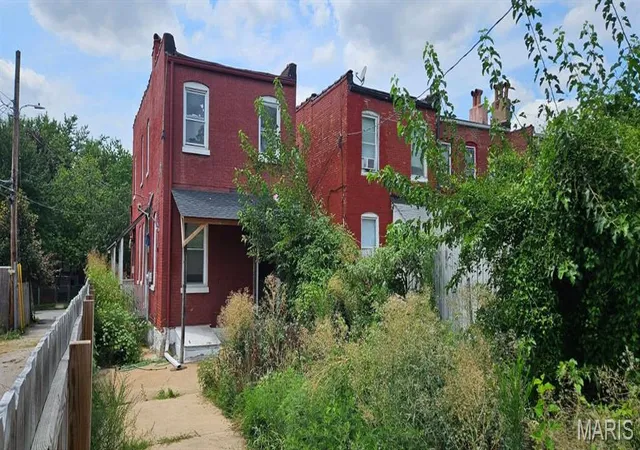 Photo 3 of Single family home for sale at 3646 Iowa Ave, Saint Louis, MO 63118 | MLS# MIS26047632 | Listing updated on 2026-09-15
