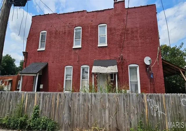 Photo 4 of Single family home for sale at 3646 Iowa Ave, Saint Louis, MO 63118 | MLS# MIS26047632 | Listing updated on 2026-09-15