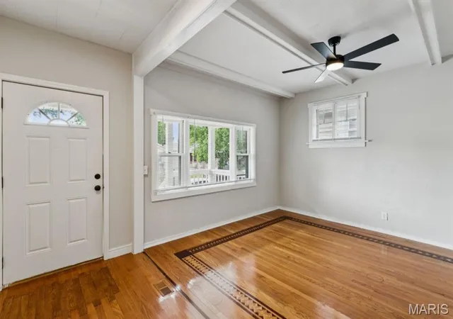 Photo 3 of Sale Pending at 3851 Neosho, St Louis, MO 63116 | MLS# MIS26047635 | Listing updated on 2026-08-12