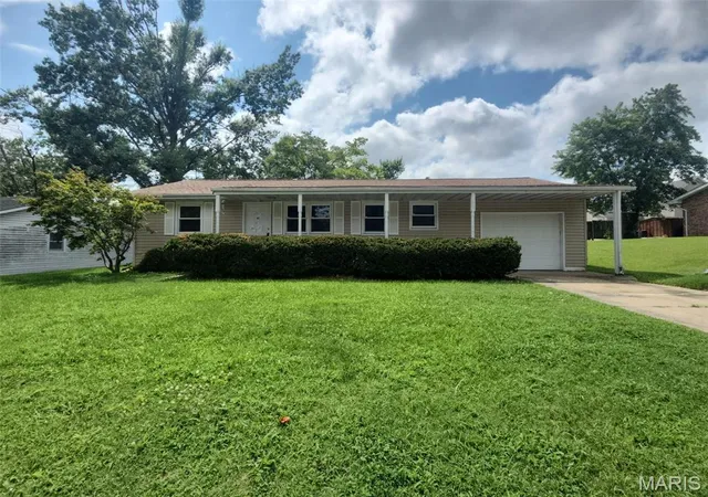 1st image of 114 Edwards St, Perryville, MO 63775 | MLS# MIS26047643
