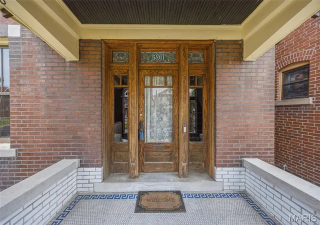 Photo 2 of Single family home for sale at 5911 Degiverville Ave, Saint Louis, MO 63112 | MLS# MIS26047651 | Listing updated on 2026-10-13