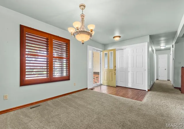 Photo 2 of Sale Pending at 239 Chianti Ct, Florissant, MO 63031 | MLS# MIS26047672 | Listing updated on 2026-08-11