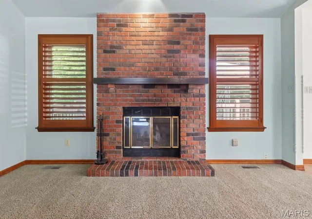 Photo 4 of Sale Pending at 239 Chianti Ct, Florissant, MO 63031 | MLS# MIS26047672 | Listing updated on 2026-08-11