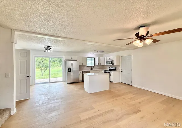 3rd image of 100 Pelican Dr, Park Hills, MO 63601 | MLS# MIS26047687