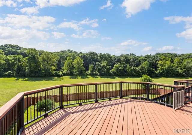 2nd image of 638 Oak Springs Trail Dr, Ballwin, MO 63021 | MLS# MIS26047694