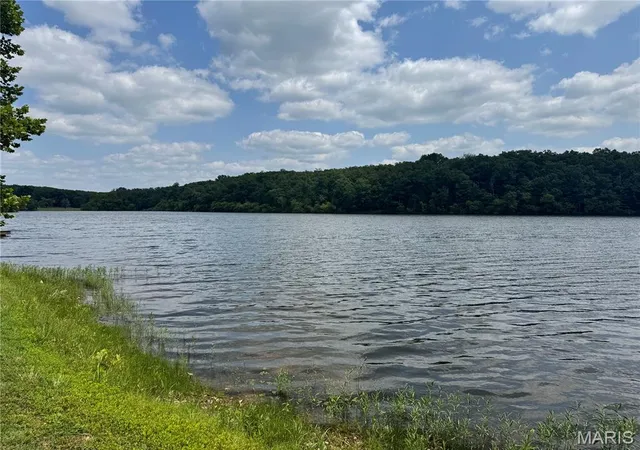 3rd image of 645 Pond Run Rd, Gerald, MO 63037 | MLS# MIS26047705