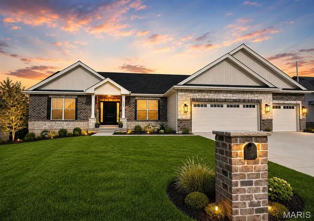 Photo 1 of Single family home for sale at 202 Timber Crst #202 STB, Washington, MO 63090 | MLS# MIS26047717 | Listing updated on 2026-08-18