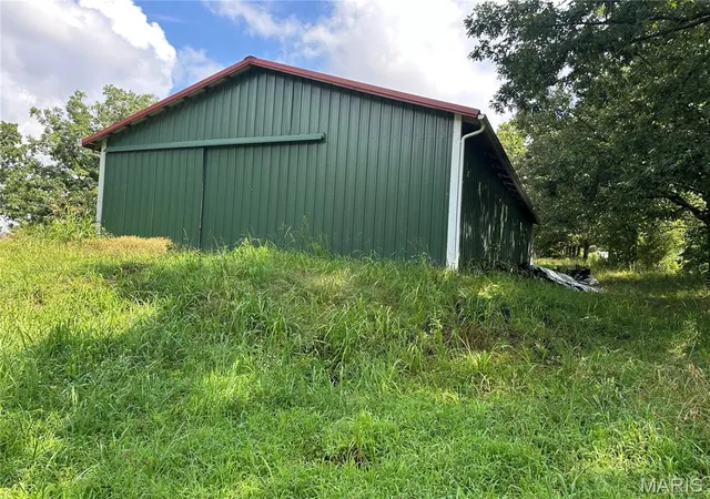 Photo 3 of Single family home for sale at 4554 Elkhead Rd, Bland, MO 65014 | MLS# MIS26047725 | Listing updated on 2026-08-25