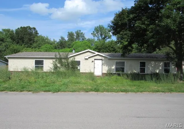 Photo 1 of Land for sale at 10910 Hunters Creek Dr, Lebanon, IL 62254 | MLS# MIS26047727 | Listing updated on 2026-07-25