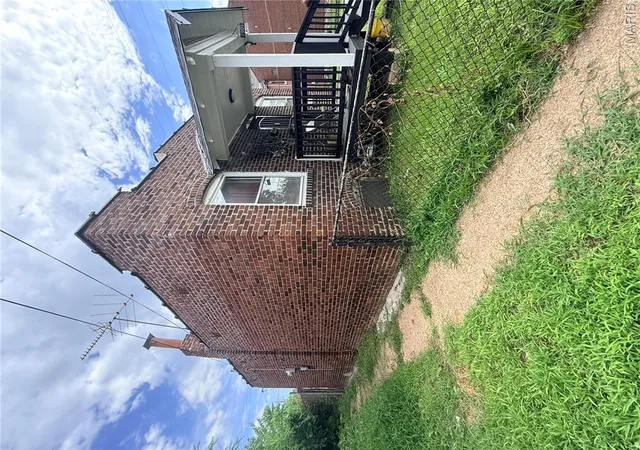Photo 2 of Single family home for sale at 1901 Agnes St, Saint Louis, MO 63107 | MLS# MIS26047731 | Listing updated on 2026-07-30