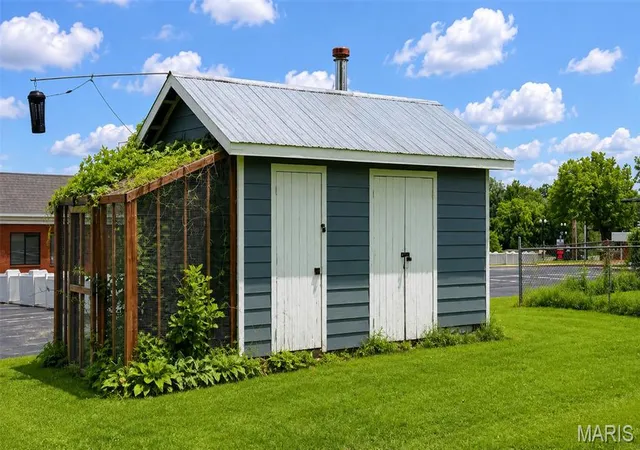 Photo 3 of Single family home for sale at 306 Wood St, O Fallon, MO 63366 | MLS# MIS26047739 | Listing updated on 2026-08-10