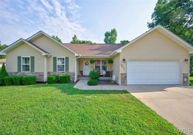 1st image of 15677 Tundra St, Saint Robert, MO 65584 | MLS# MIS26047754