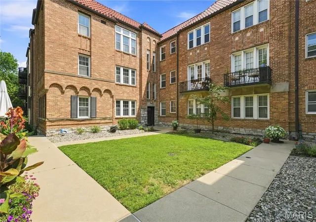 Photo 1 of Condo for sale at 7530 Cromwell Dr #1N, Saint Louis, MO 63105 | MLS# MIS26047761 | Listing updated on 2026-08-24