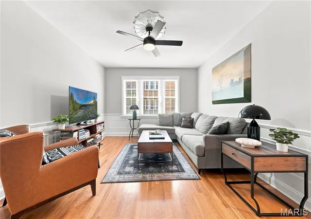 Photo 3 of Condo for sale at 7530 Cromwell Dr #1N, Saint Louis, MO 63105 | MLS# MIS26047761 | Listing updated on 2026-08-24