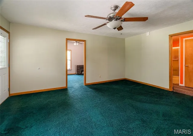 Photo 4 of Manufactured home for sale at 103 E Illinois, Golconda, IL 62938 | MLS# MIS26047786 | Listing updated on 2026-07-26