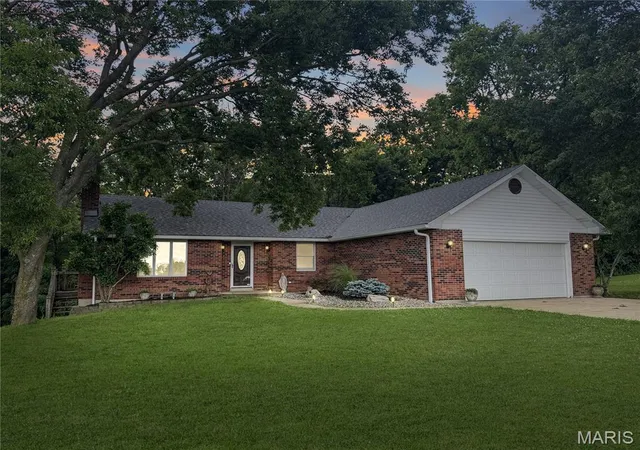 Photo 1 of Single family home for sale at 4600 Hilltop Dr, Washington, MO 63090 | MLS# MIS26047801 | Listing updated on 2026-09-20