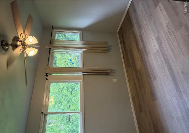 4th image of 8435 Midwood Ave, Saint Louis, MO 63134 | MLS# MIS26047802