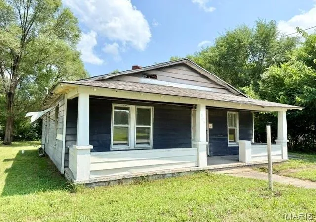 2nd image of 808 Vermont St, Hannibal, MO 63401 | MLS# MIS26047811