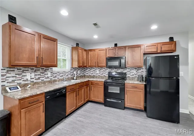 2nd image of 98 Ruth St, Eolia, MO 63344 | MLS# MIS26047817
