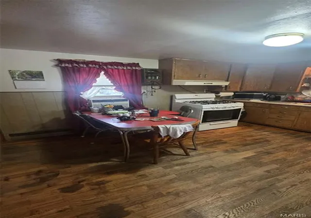 Photo 5 of Single family home for sale at 314 Cedar St, Rosebud, MO 63091 | MLS# MIS26047832 | Listing updated on 2026-08-21