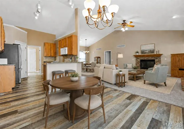 Photo 4 of House for sale at 253 Strayhorn Dr, Saint Peters, MO 63376 | MLS# MIS26047858 | Listing updated on 2026-09-14